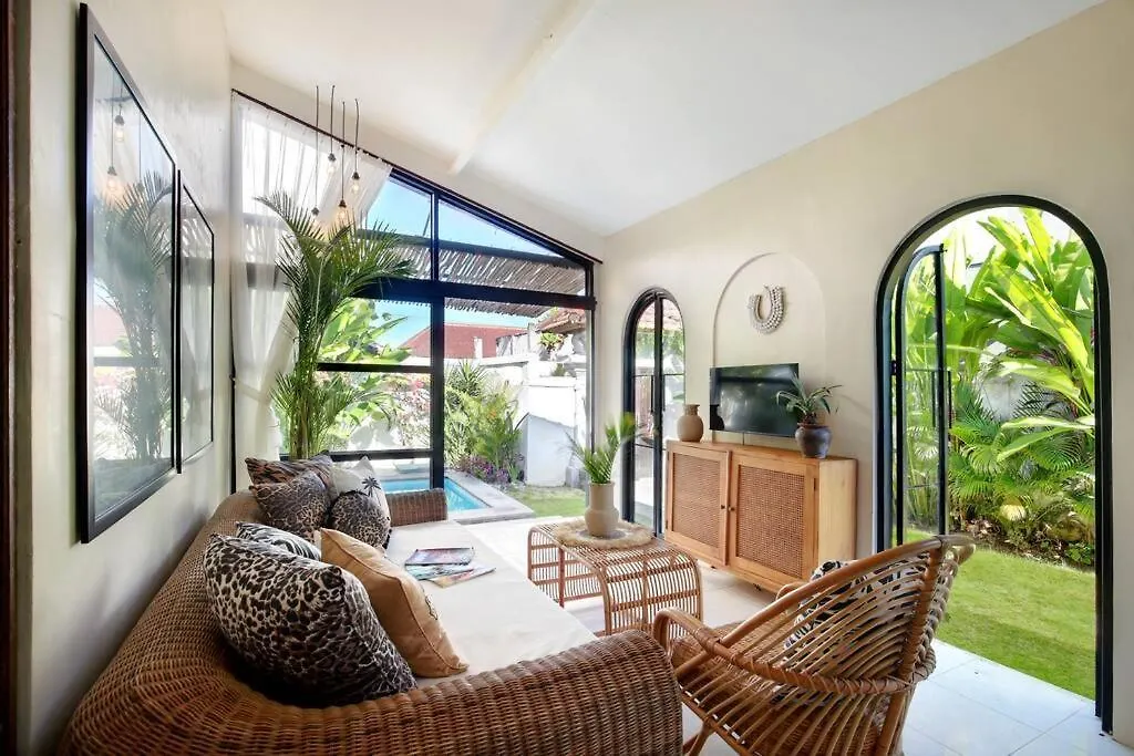 דירה Villa Seminyak 3 Beds With Pool, Butler & Parking M5 אינדונזיה