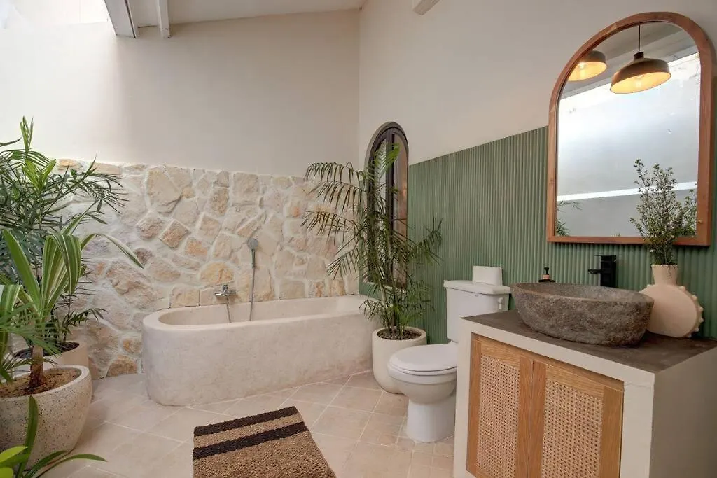 דירה Villa Seminyak 3 Beds With Pool, Butler & Parking M5 אינדונזיה