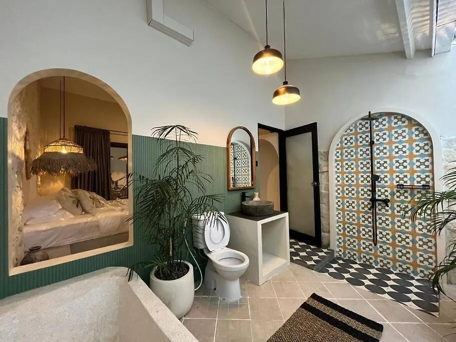 Villa Seminyak 3 Beds With Pool, Butler & Parking M5 אינדונזיה
